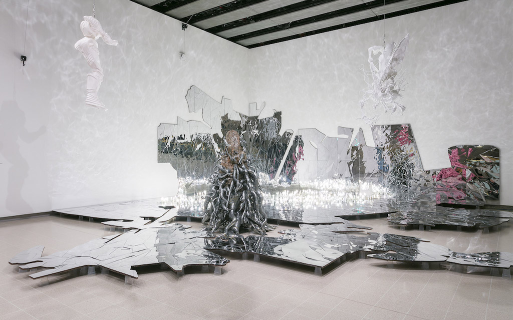 Installation view of “Lee Bul: Crashing” at the Hayward Gallery, London, 2018. Courtesy of the Hayward Gallery, London. Photo by Mark Blower. ©Lee Bul.