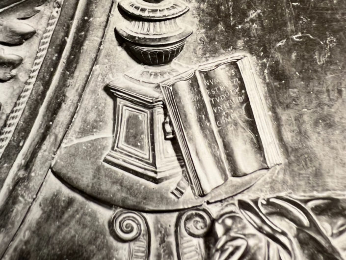 Antonio Pollaiuolo, Tomb of Sixtus IV, Detail of Arithmetic Inscription, c.1484-1493