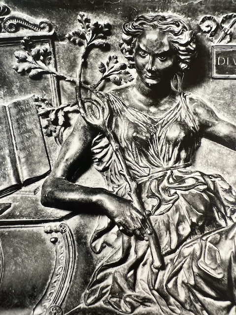 Antonio Pollaiuolo, Tomb of Sixtus IV, Detail of Dialectica Oak Branch, c.1484-1493