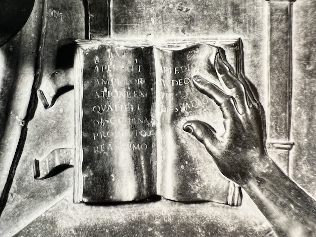 Antonio Pollaiuolo, Tomb of Sixtus IV, Detail of Rhetorica Inscription, c.1484-1493